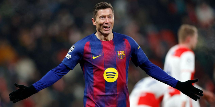 世界杯直播软件下载中心官网-官宣在路上！曼联密谈莱万，有望免签拿下世界顶级神锋|罗伯特·莱万多夫斯基|巴塞罗那|巴萨|球队|前锋_新浪新闻